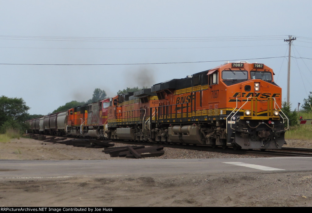 BNSF 7087 East